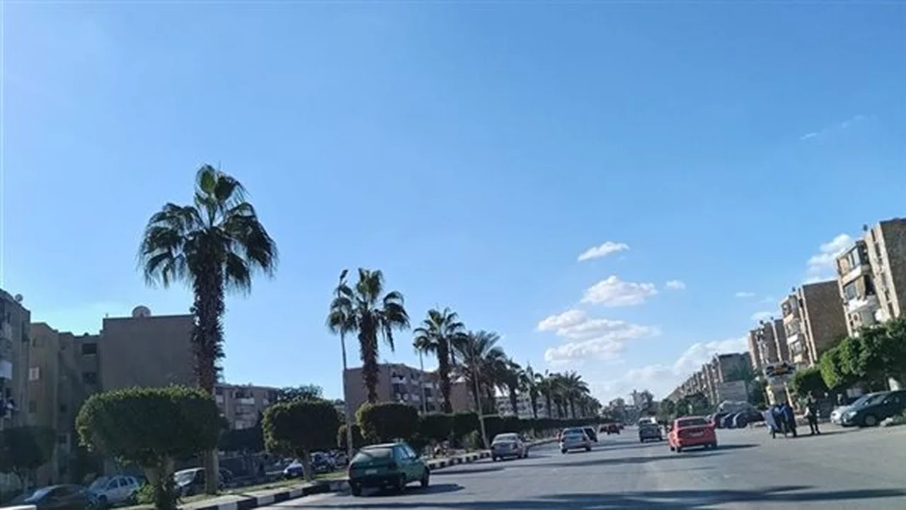 هدوء جوي يسيطر على طقس الإسماعيلية وسط تفاوت في درجات الحرارة ليلًا نهارًا